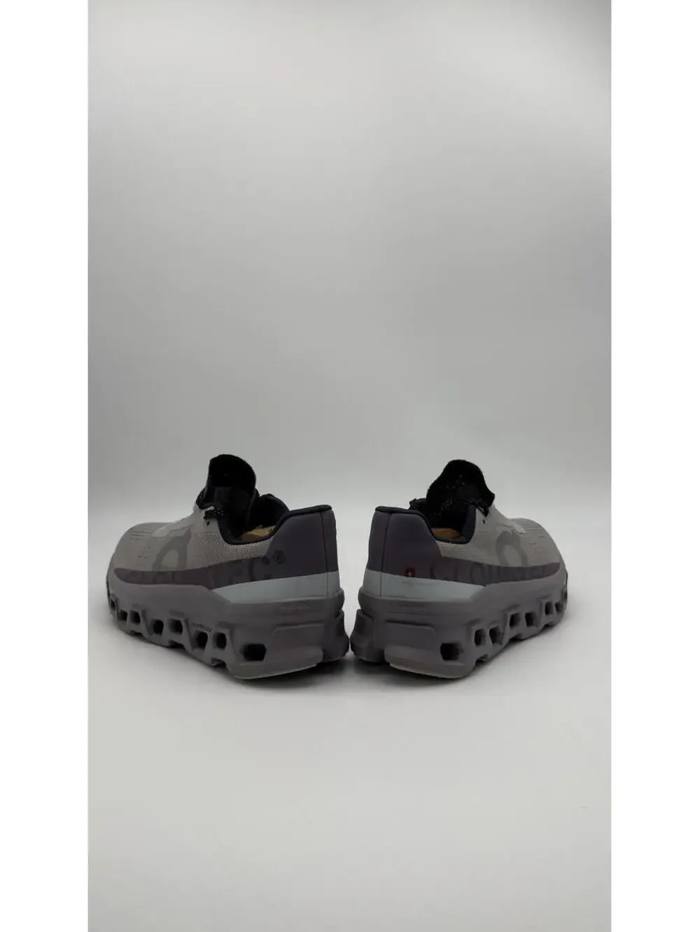 On Cloudmonster Women's‎ Running Shoe Pearl Arctic Size 10.5